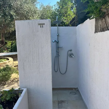 Vittoria * Solanas (Cagliari)